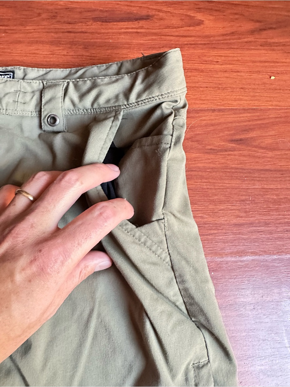 686 Everywhere Short Mens M - Picture 4 of 6